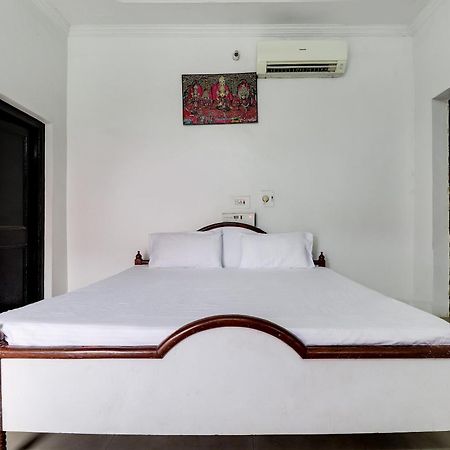 Hotel O Hanuman Bagh Ayodhya Exterior foto